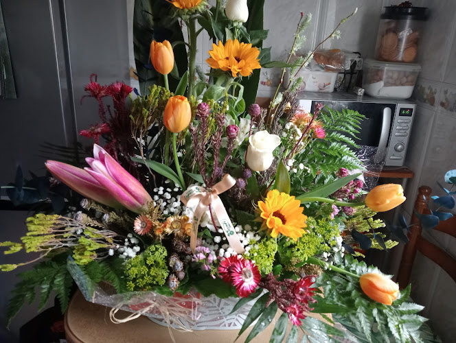 Negocio Flores Engracia C.b.