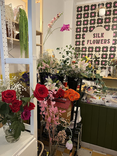 Silk Flowers ✿ Bilbao ✿ Floristería